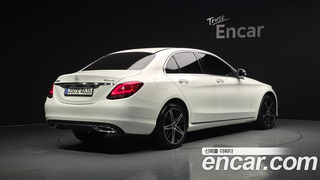 Mercedes-Benz C-Class (W205) C220 d 4MATIC Exclusive 2019 — фото 2