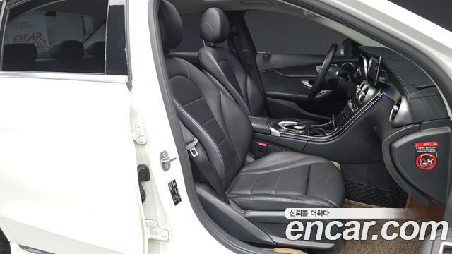 Mercedes-Benz C-Class (W205) C220 d 4MATIC Exclusive 2019 — фото 11