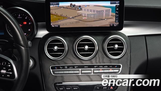 Mercedes-Benz C-Class (W205) C220 d 4MATIC Exclusive 2019 — фото 14