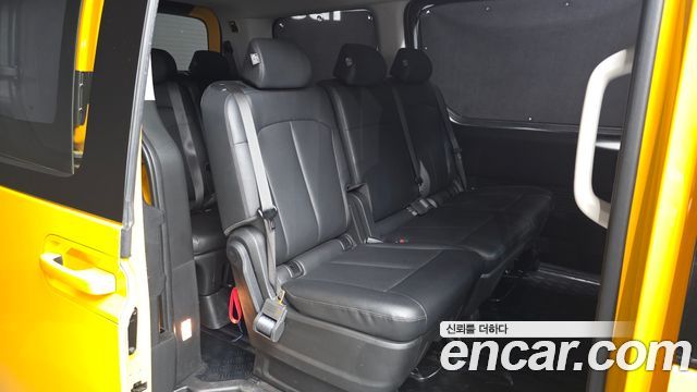 Hyundai Staria L3.5  Kinder Safety Car 11-Seater 2025 — фото 11