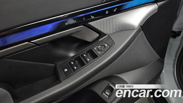 BMW 5 Series (G60) 523d M Sport 2025 — фото 20