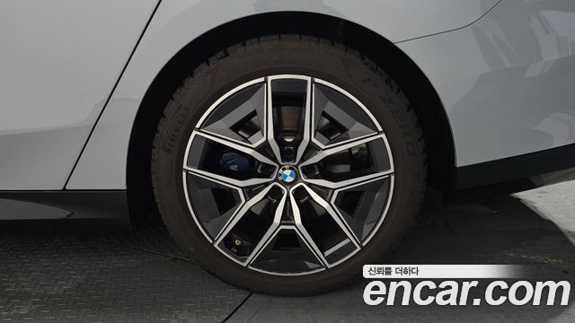 BMW 5 Series (G60) 523d M Sport 2025 — фото 21