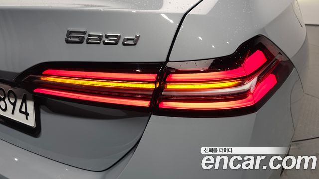 BMW 5 Series (G60) 523d M Sport 2025 — фото 23