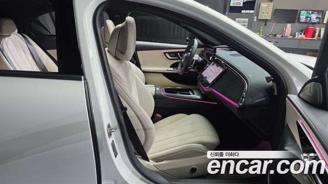 Mercedes-Benz E-Class (W214) E200 AMG Line 2026 — фото 12