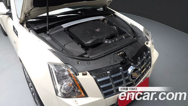 Cadillac CTS (II) 3.0 Sport Wagon 2013 — фото 6