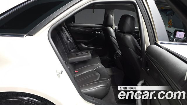 Cadillac CTS (II) 3.0 Sport Wagon 2013 — фото 12