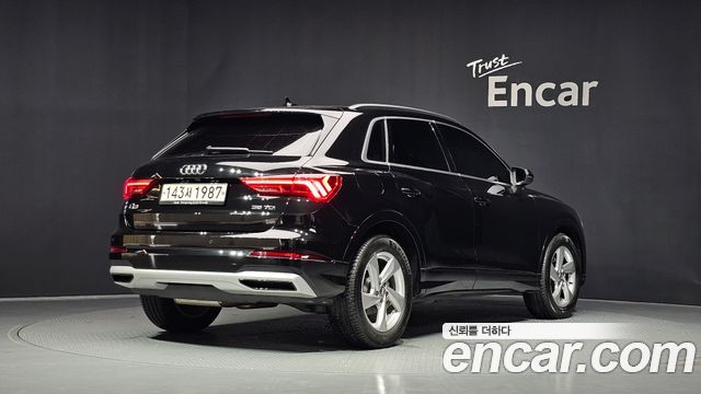 Audi Q3 (F3) 35 TDI Premium 2020 — фото 2