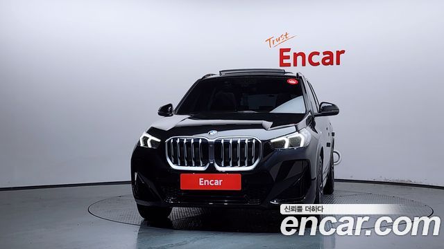 BMW X1 (U11) xDrive 20i M Sport 2025 — фото 3