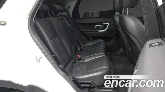 Land Rover Discovery Sport 2.0 TD4 SE 2019 — фото 11