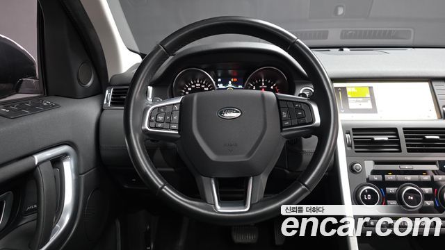 Land Rover Discovery Sport 2.0 TD4 SE 2019 — фото 13