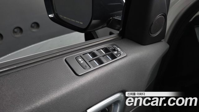 Land Rover Discovery Sport 2.0 TD4 SE 2019 — фото 35