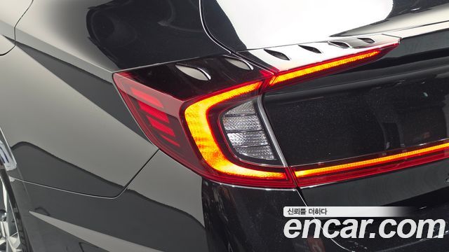 Hyundai Sonata (DN8) 2.0 Premium Plus 2022 — фото 23