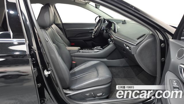 Hyundai Sonata (DN8) 2.0 Premium Plus 2022 — фото 26