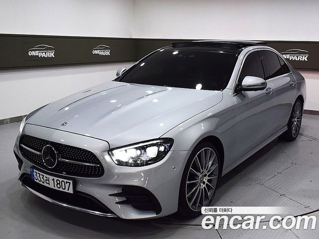 Mercedes-Benz E-Class (W213) E350 4MATIC AMG Line