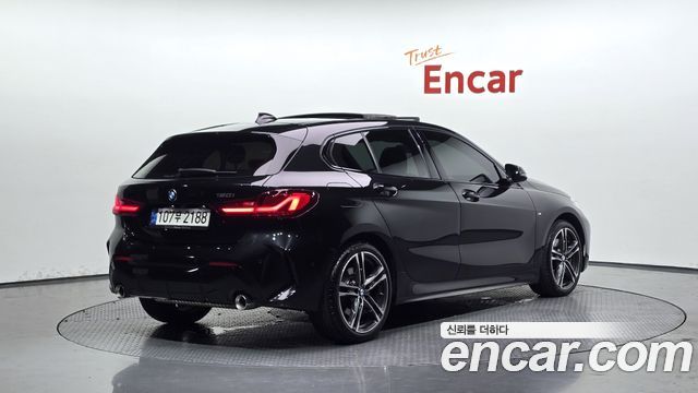 BMW 1 Series (F40) 120i M Sports 2024 — фото 2
