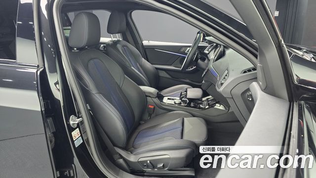 BMW 1 Series (F40) 120i M Sports 2024 — фото 10