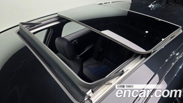 BMW 1 Series (F40) 120i M Sports 2024 — фото 19