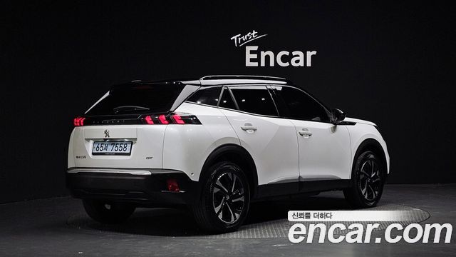 Peugeot e-2008 (II) EV GT 2023 — фото 2