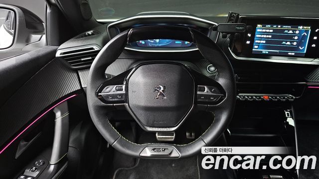 Peugeot e-2008 (II) EV GT 2023 — фото 12
