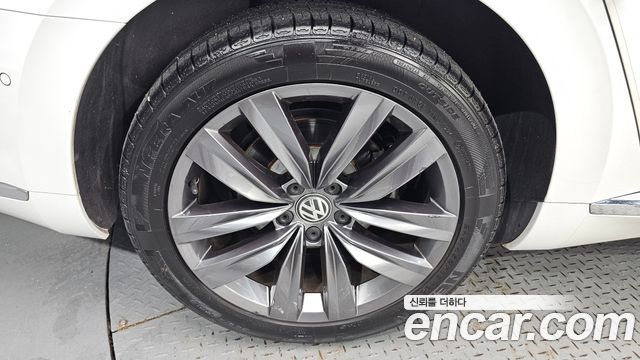Volkswagen Arteon 2.0 TDI Premium 2020 — фото 5