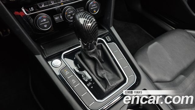 Volkswagen Arteon 2.0 TDI Premium 2020 — фото 9