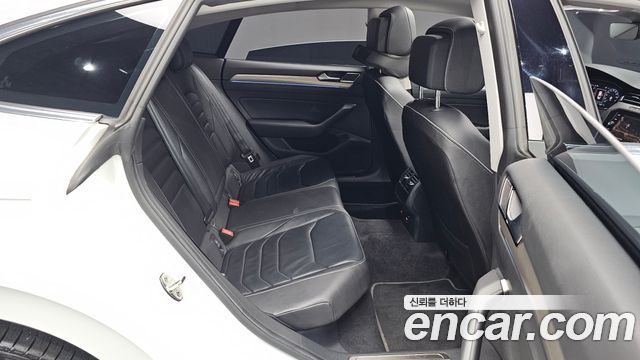 Volkswagen Arteon 2.0 TDI Premium 2020 — фото 11