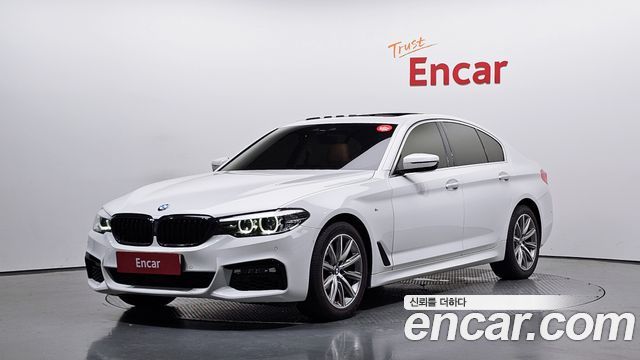 BMW 5 Series (G30) 520i Luxury 2018 — фото 1