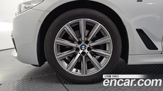BMW 5 Series (G30) 520i Luxury 2018 — фото 5