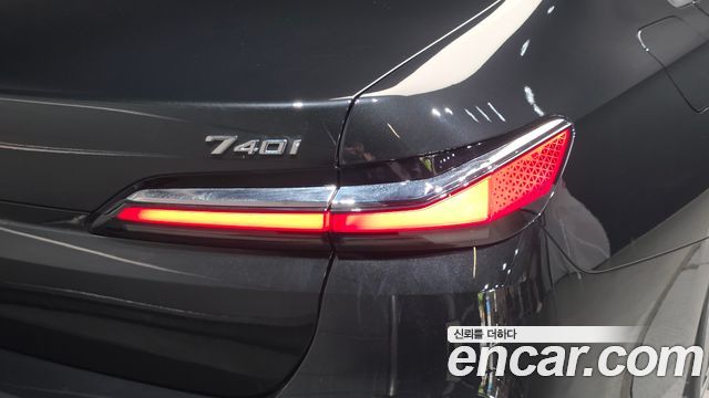 BMW 7 Series (G70) 740i xDrive M Sport 2025 — фото 23