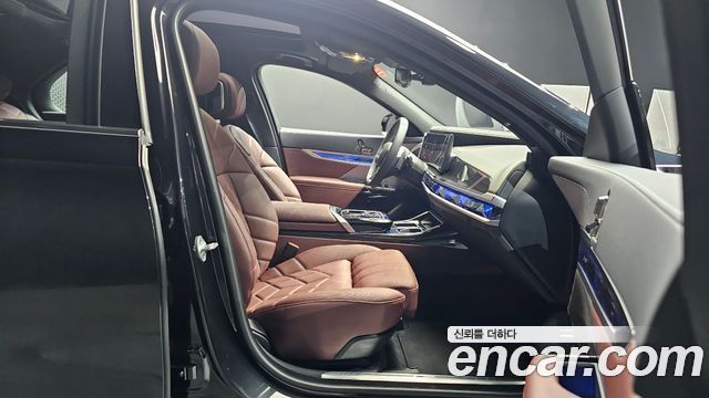BMW 7 Series (G70) 740i xDrive M Sport 2025 — фото 26