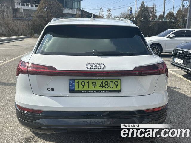 Audi Q8 e-tron (GE) 55 Quattro 2024 — фото 4