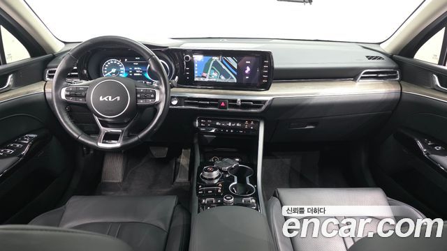 Kia K5 (III) 2.0 Noblesse 2023 — фото 7