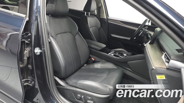 Kia K5 (III) 2.0 Noblesse 2023 — фото 12