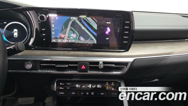 Kia K5 (III) 2.0 Noblesse 2023 — фото 14