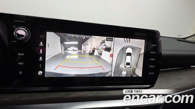 Kia K5 (III) 2.0 Noblesse 2023 — фото 15
