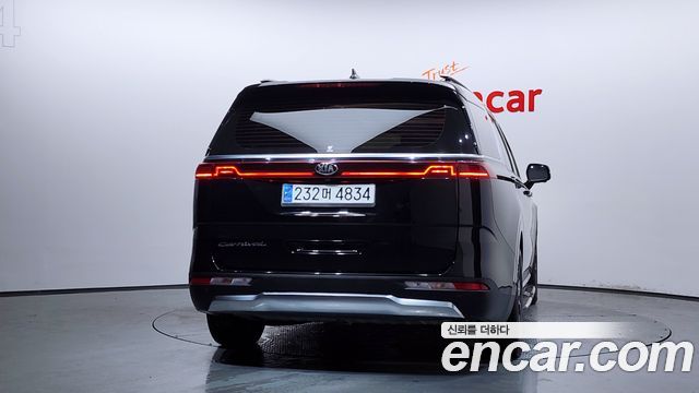 Kia Carnival (IV) Gasoline 9-Seater Signature 2021 — фото 4