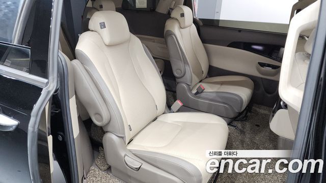 Kia Carnival (IV) Gasoline 9-Seater Signature 2021 — фото 11