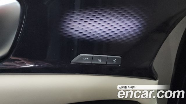 Kia Carnival (IV) Gasoline 9-Seater Signature 2021 — фото 31