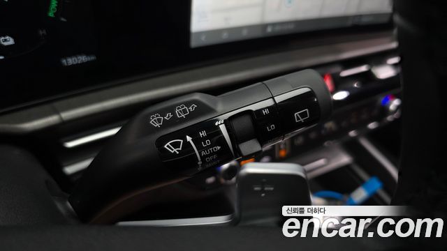 Kia Sportage Hybrid (V) HEV 1.6 2WD Signature 2025 — фото 19