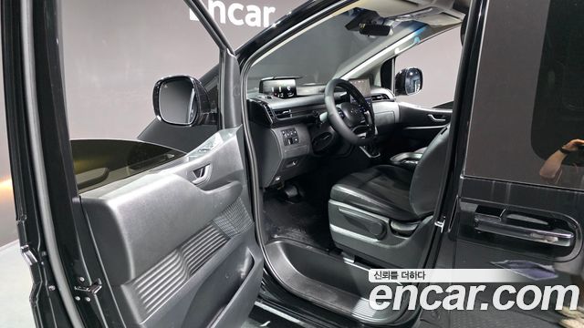 Hyundai Staria Cargo 5-Seater Modern 2022 — фото 10