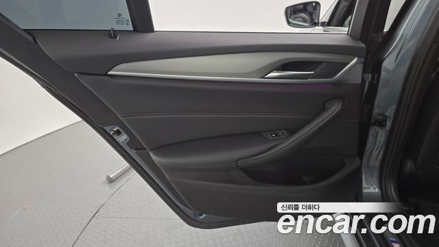 BMW 5 Series (G30) 530i M Sport Package 2018 — фото 31