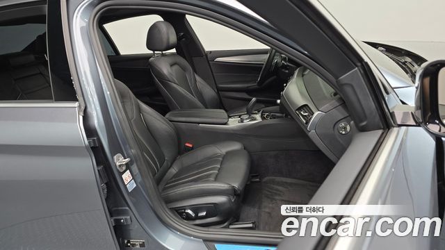 BMW 5 Series (G30) 530i M Sport Package 2018 — фото 32