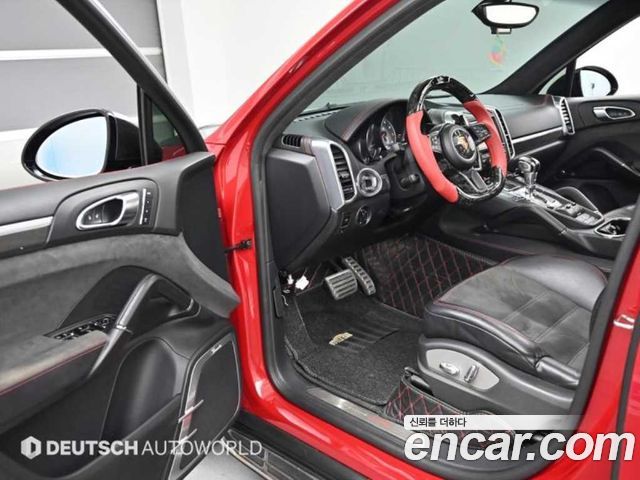 Porsche Cayenne 4.8 GTS 958 2013 — фото 15