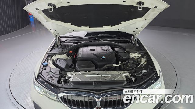 BMW 3 Series (G20) 320i M Sport 2021 — фото 6