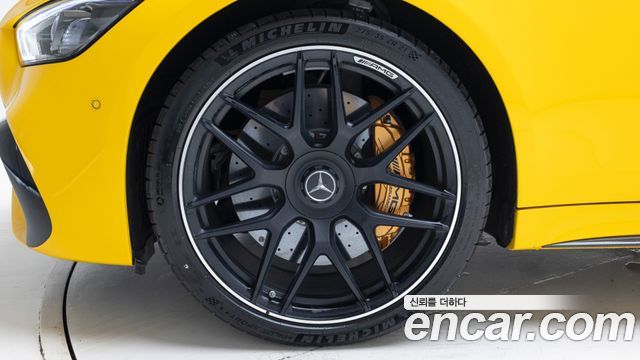 Mercedes-Benz AMG GT 4Door 63 S 4MATIC+ 2023 — фото 3
