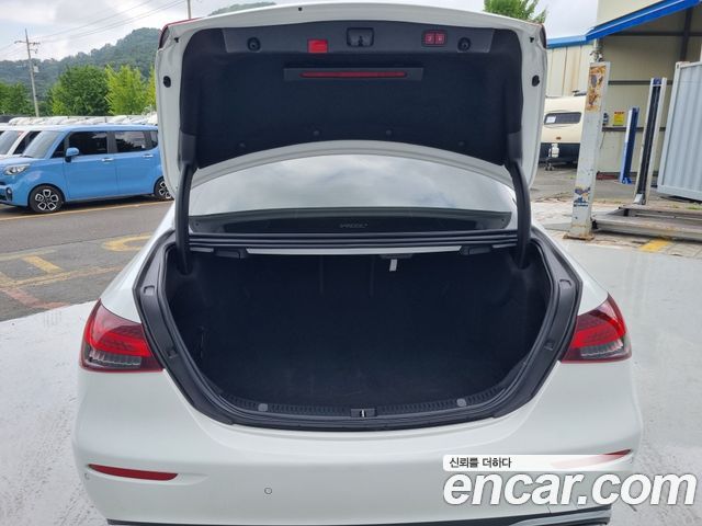 Mercedes-Benz E-Class (W213) E250 Avantgarde 2021 — фото 5