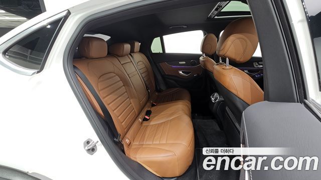 Mercedes-Benz GLC-Class (X253) GCL300 4MATIC Coupe 2023 — фото 11