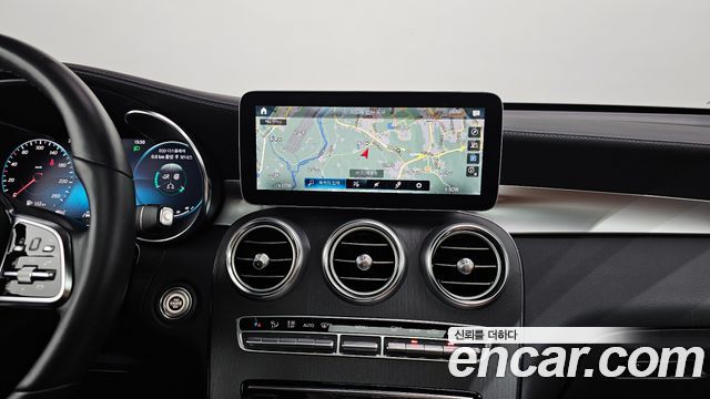 Mercedes-Benz GLC-Class (X253) GCL300 4MATIC Coupe 2023 — фото 13