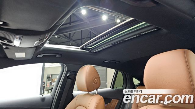 Mercedes-Benz GLC-Class (X253) GCL300 4MATIC Coupe 2023 — фото 15