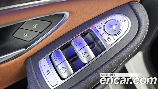 Mercedes-Benz GLC-Class (X253) GCL300 4MATIC Coupe 2023 — фото 31